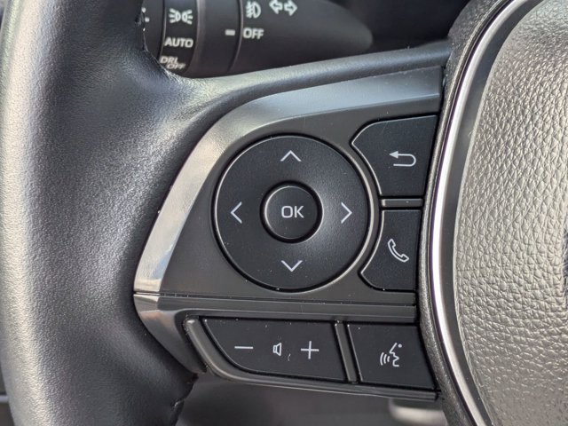 Used 2024 Toyota Corolla Cross XLE image 23