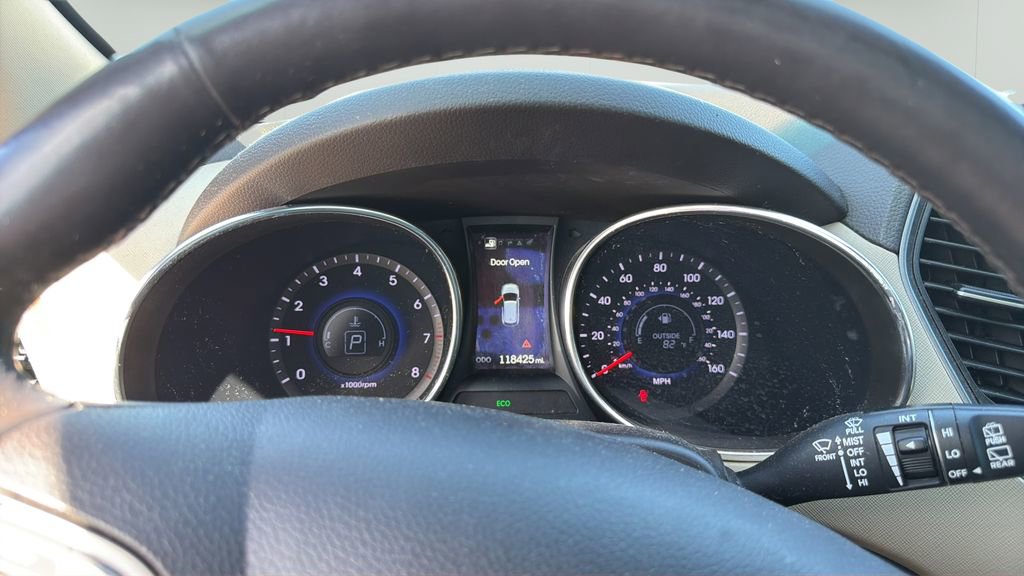 Used 2015 Hyundai Santa Fe GLS w/ Option Group 03 image 10