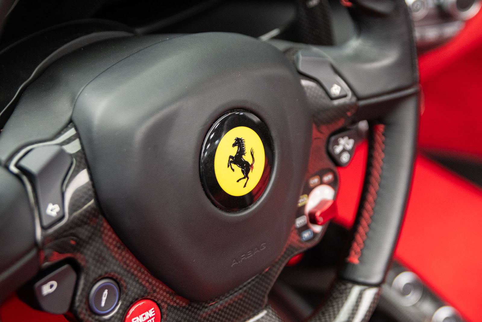 Used 2018 Ferrari 488 Spider RWD image 23