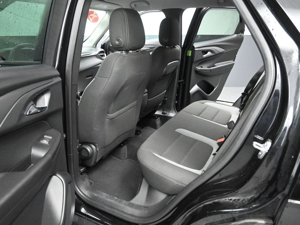 Used 2025 Chevrolet TrailBlazer LT w/ Driver Confidence Package image 25