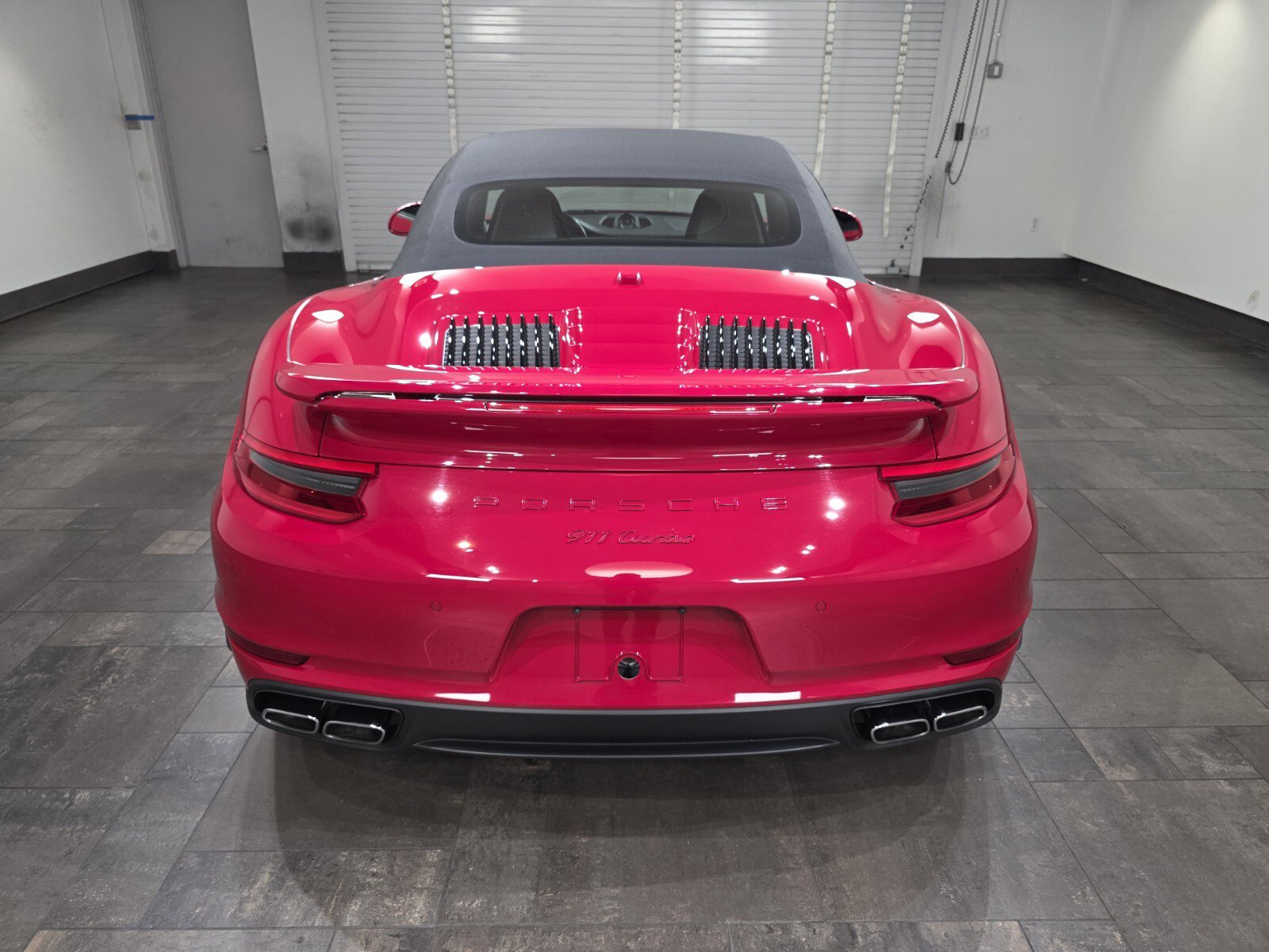 Used 2018 Porsche 911 Turbo image 29
