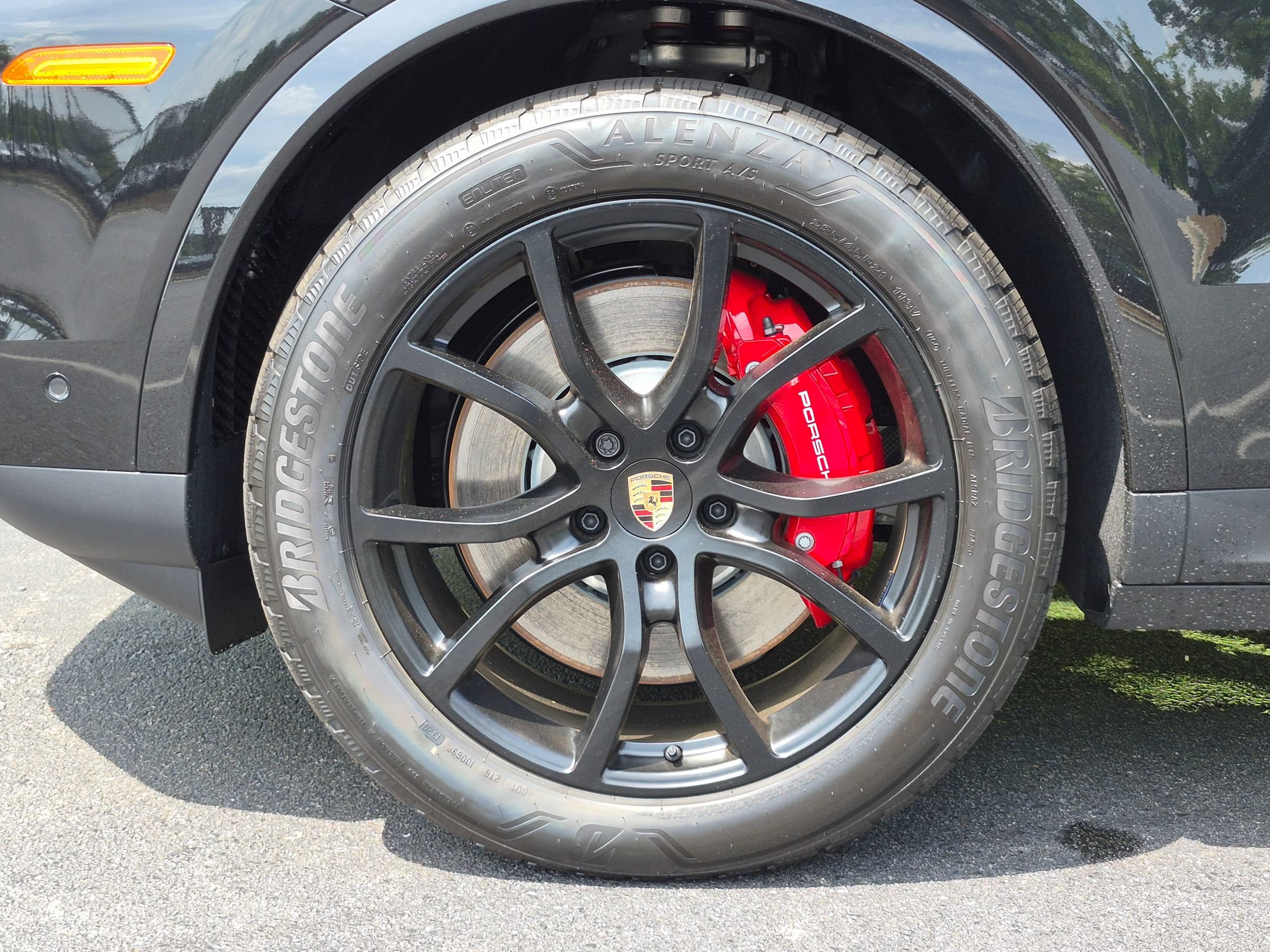 New 2026 Porsche Cayenne S AWD/4WD image 38