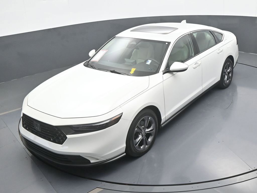 Used 2023 Honda Accord EX image 46
