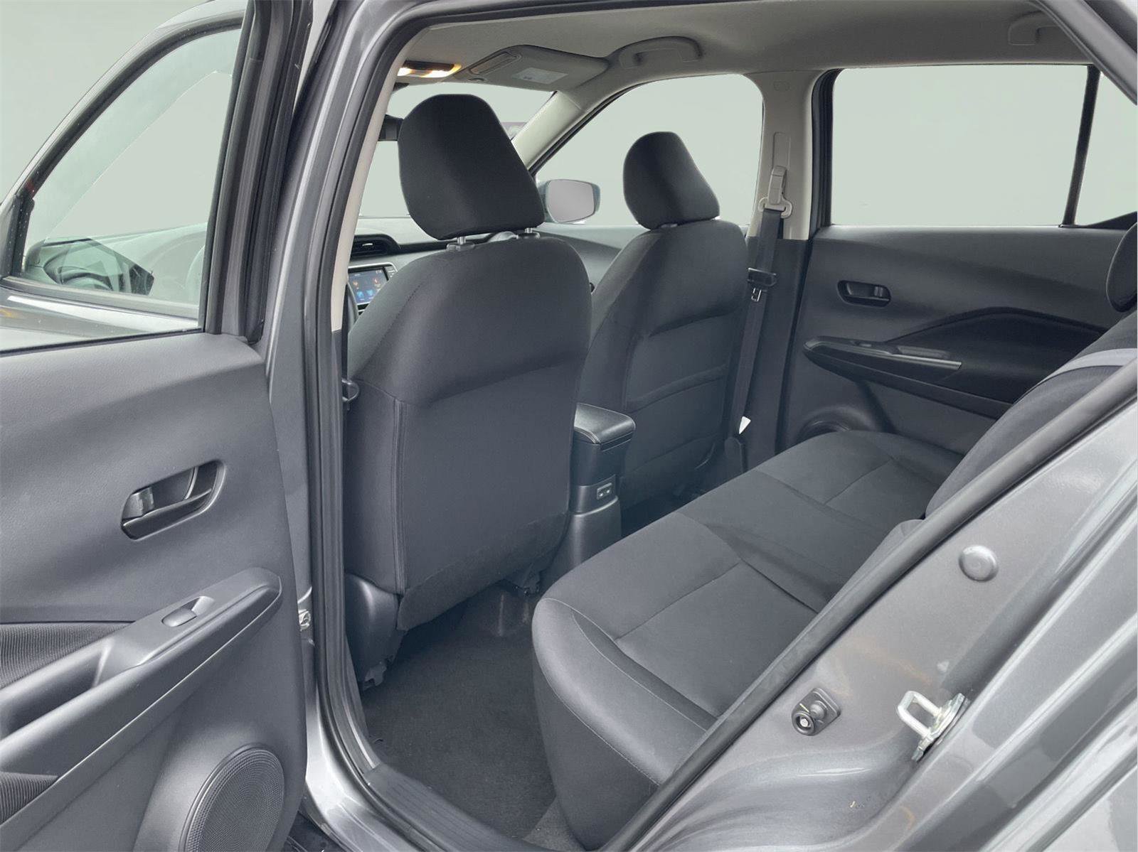 Used 2023 Nissan Kicks S image 14