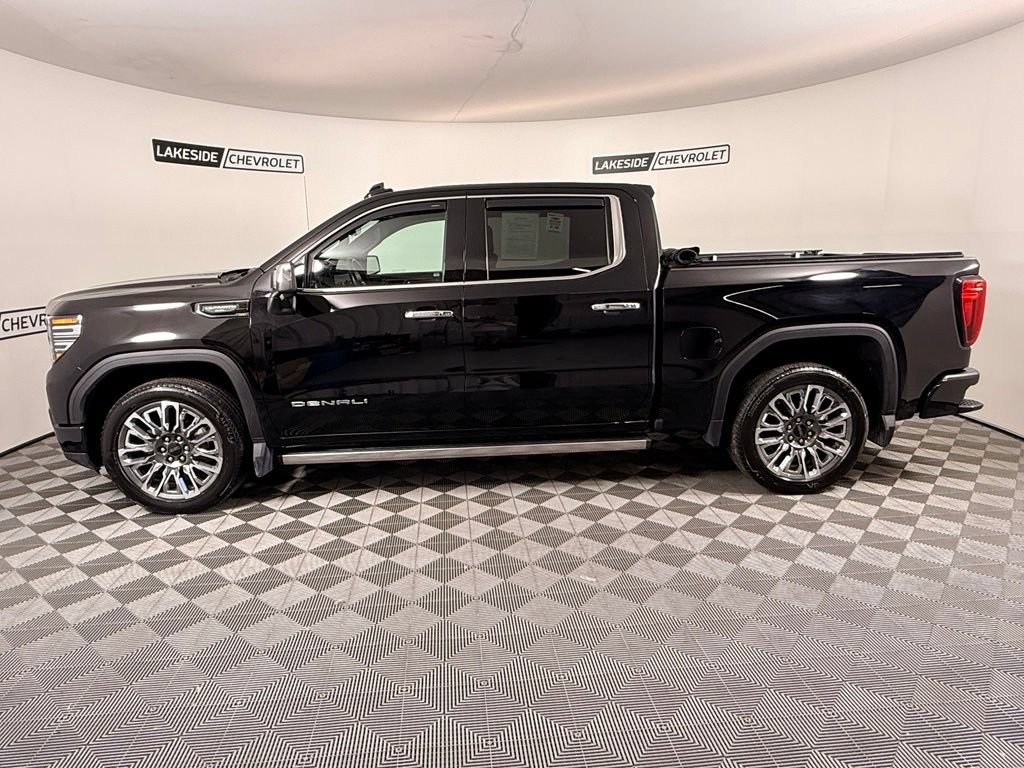 Used 2024 GMC Sierra 1500 Denali Ultimate AWD/4WD image 3