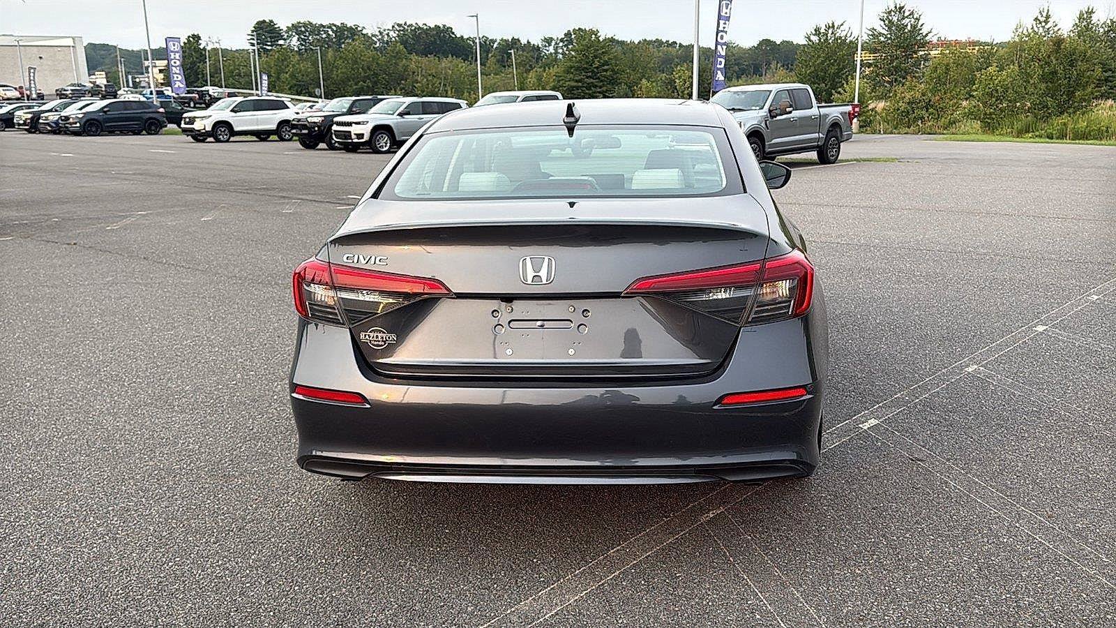 Used 2024 Honda Civic EX image 7