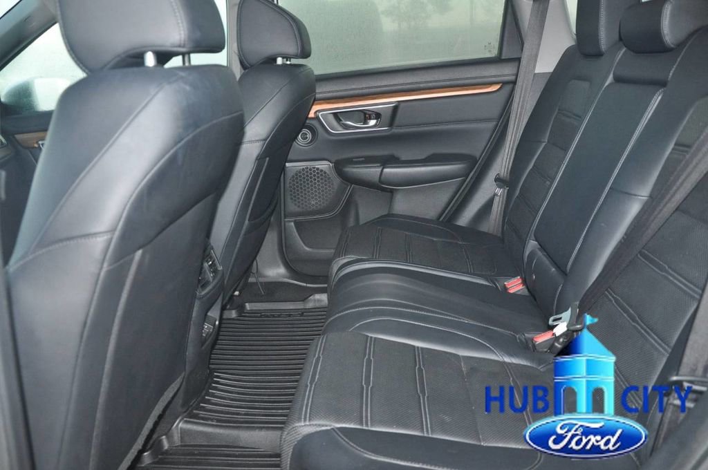 Used 2017 Honda CR-V Touring image 12