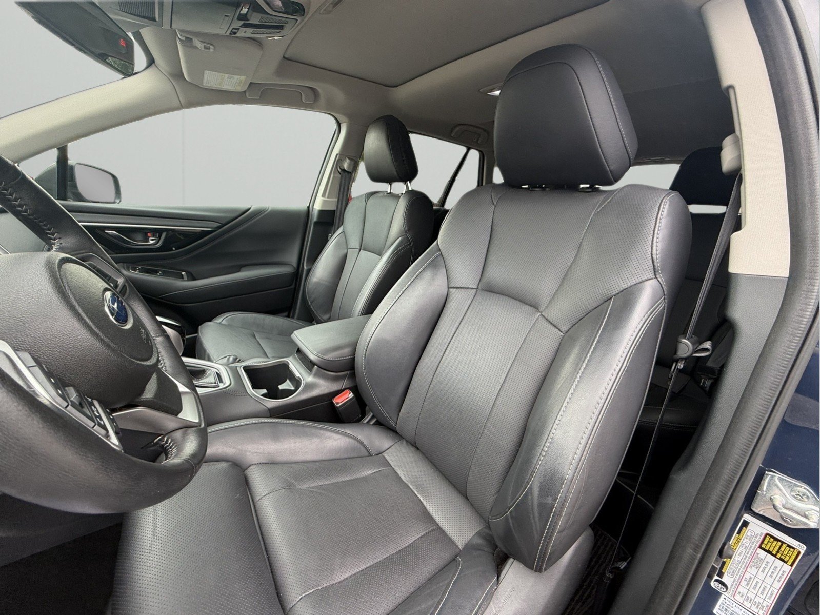 Used 2023 Subaru Outback Limited AWD/4WD image 11