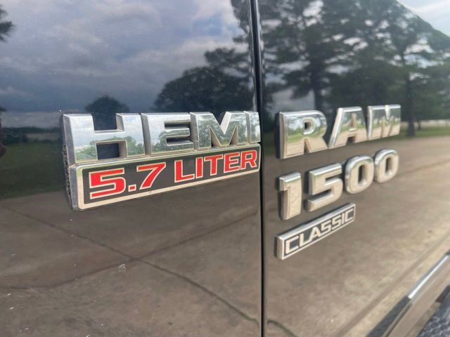 Used 2021 RAM 1500 Classic SLT RWD image 10