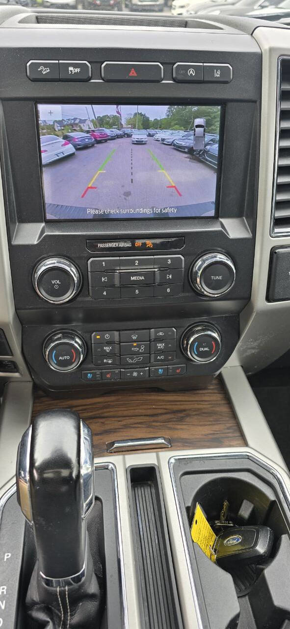 Used 2020 Ford F150 Lariat AWD/4WD image 32