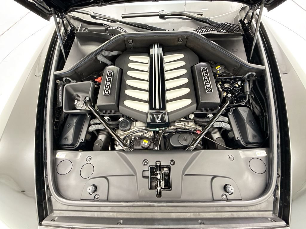 Used 2016 Rolls-Royce Wraith RWD image 26