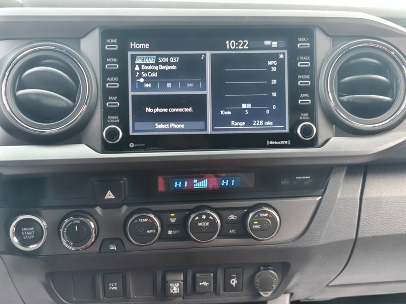 Used 2021 Toyota Tacoma TRD Off-Road image 24