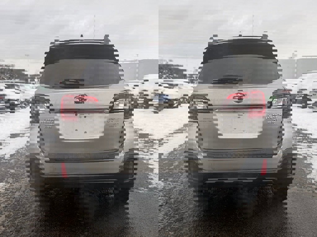 Used 2019 Subaru Outback 3.6R Limited image 5