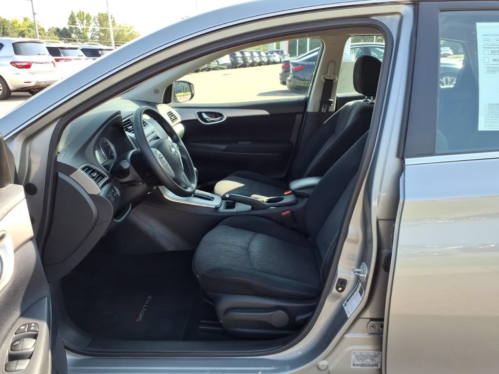 Used 2014 Nissan Sentra SV FWD image 4