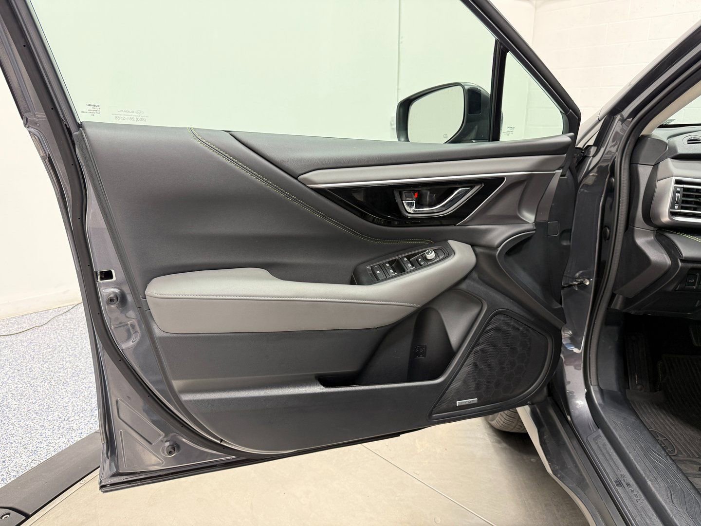 Used 2024 Subaru Outback Onyx Edition image 9