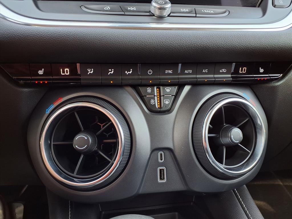 Used 2023 Chevrolet Blazer LT w/ Convenience Package image 18