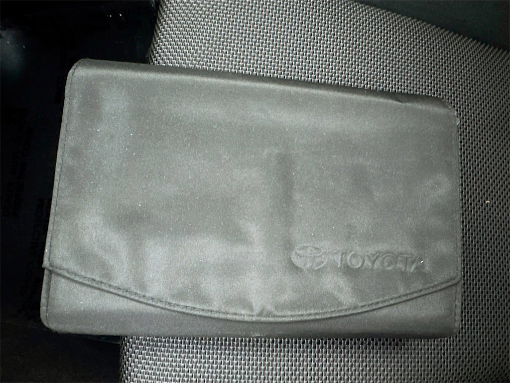 Used 2017 Toyota 86 image 36