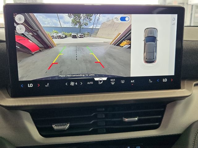 New 2026 Ford Explorer Active image 14