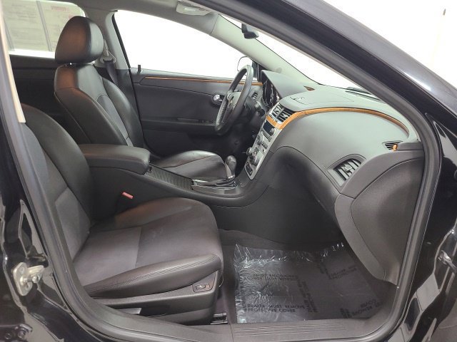 Used 2010 Chevrolet Malibu LT w/ HFV6 Engine Package FWD image 12