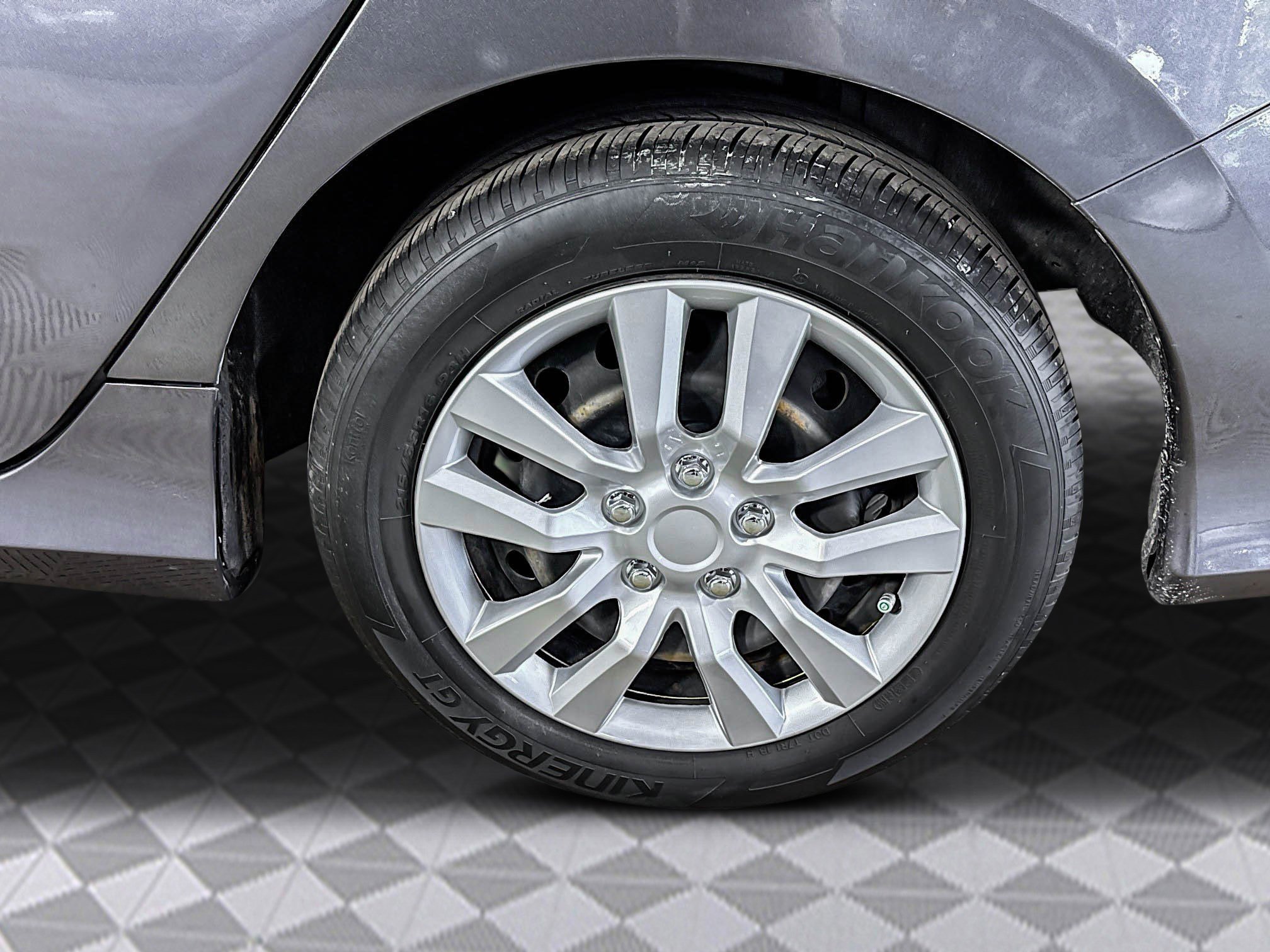 Used 2020 Honda Civic LX image 35