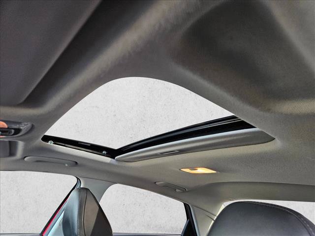 Used 2023 Hyundai Elantra Limited FWD image 14
