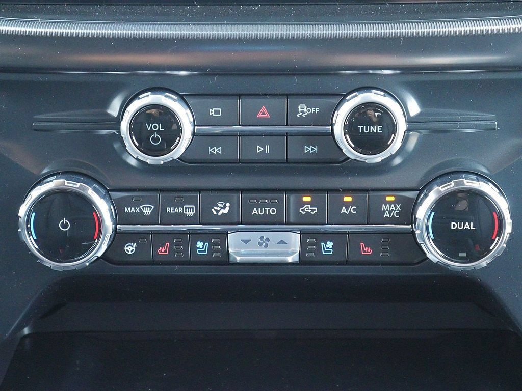 New 2026 Ford F150 Lariat w/ Equipment Group 501A Mid AWD/4WD image 22