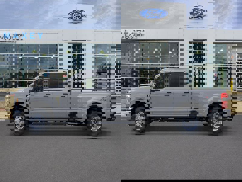 New 2026 Ford F350 XLT w/ 360-Degree Camera Package image 3