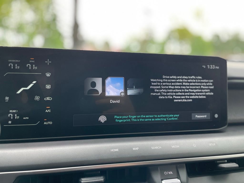 Used 2024 Kia EV9 Wind AWD/4WD image 14