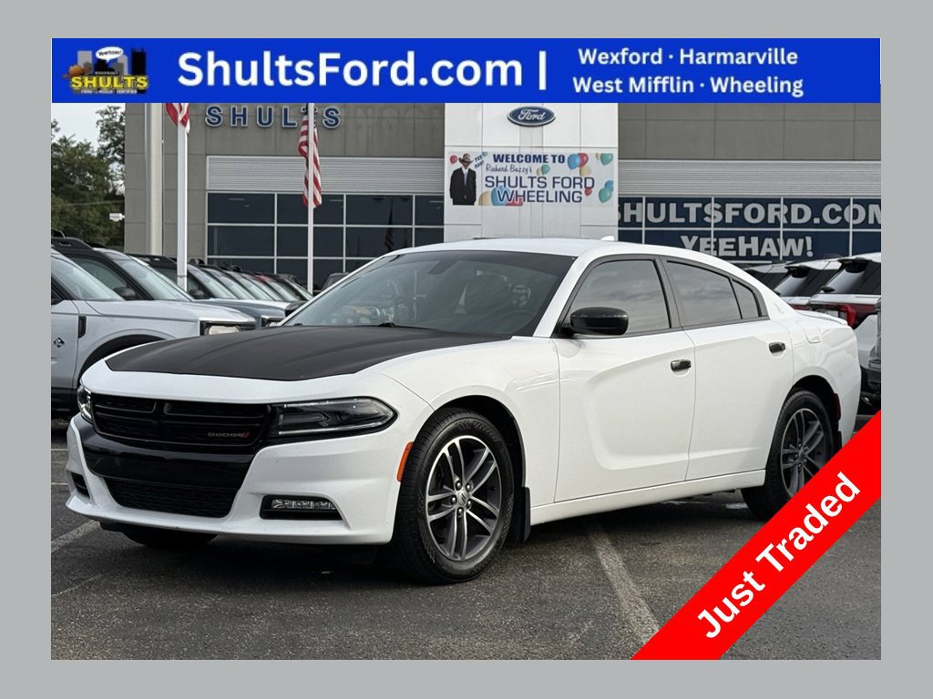 Used 2019 Dodge Charger SXT w/ Cold Weather Package AWD/4WD image 1