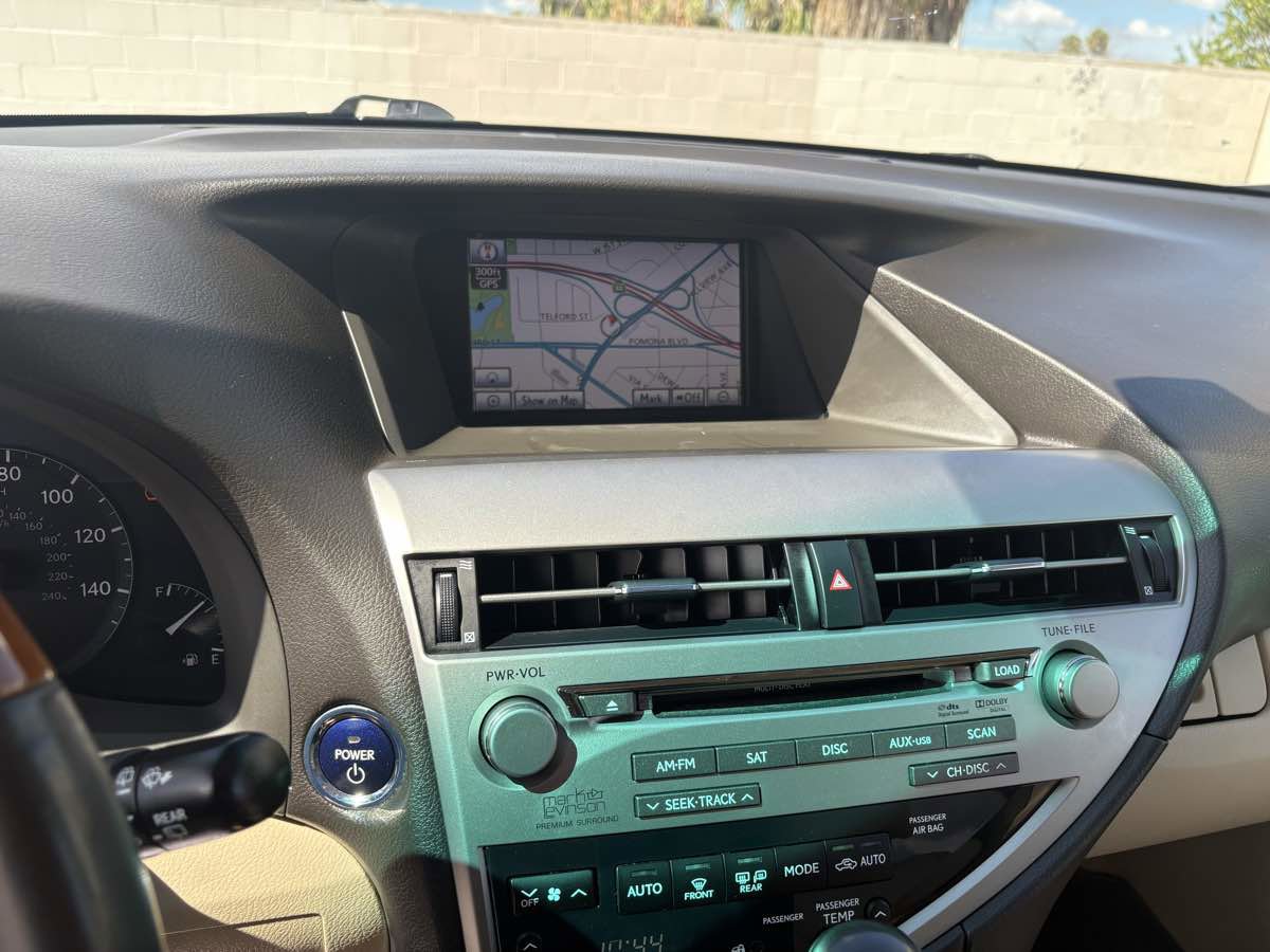 Used 2011 Lexus RX 450h AWD w/ Luxury Pkg image 33