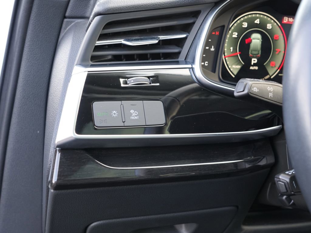 Used 2024 Audi Q7 3.0T Premium Plus image 20