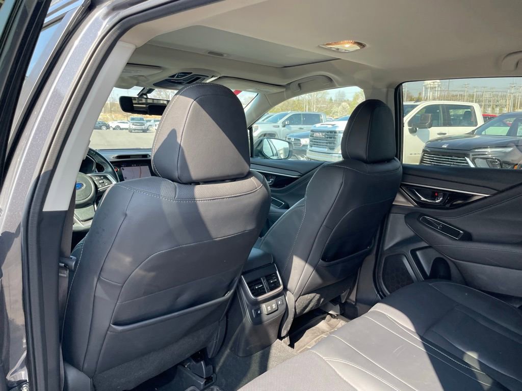 Used 2022 Subaru Outback Limited image 23