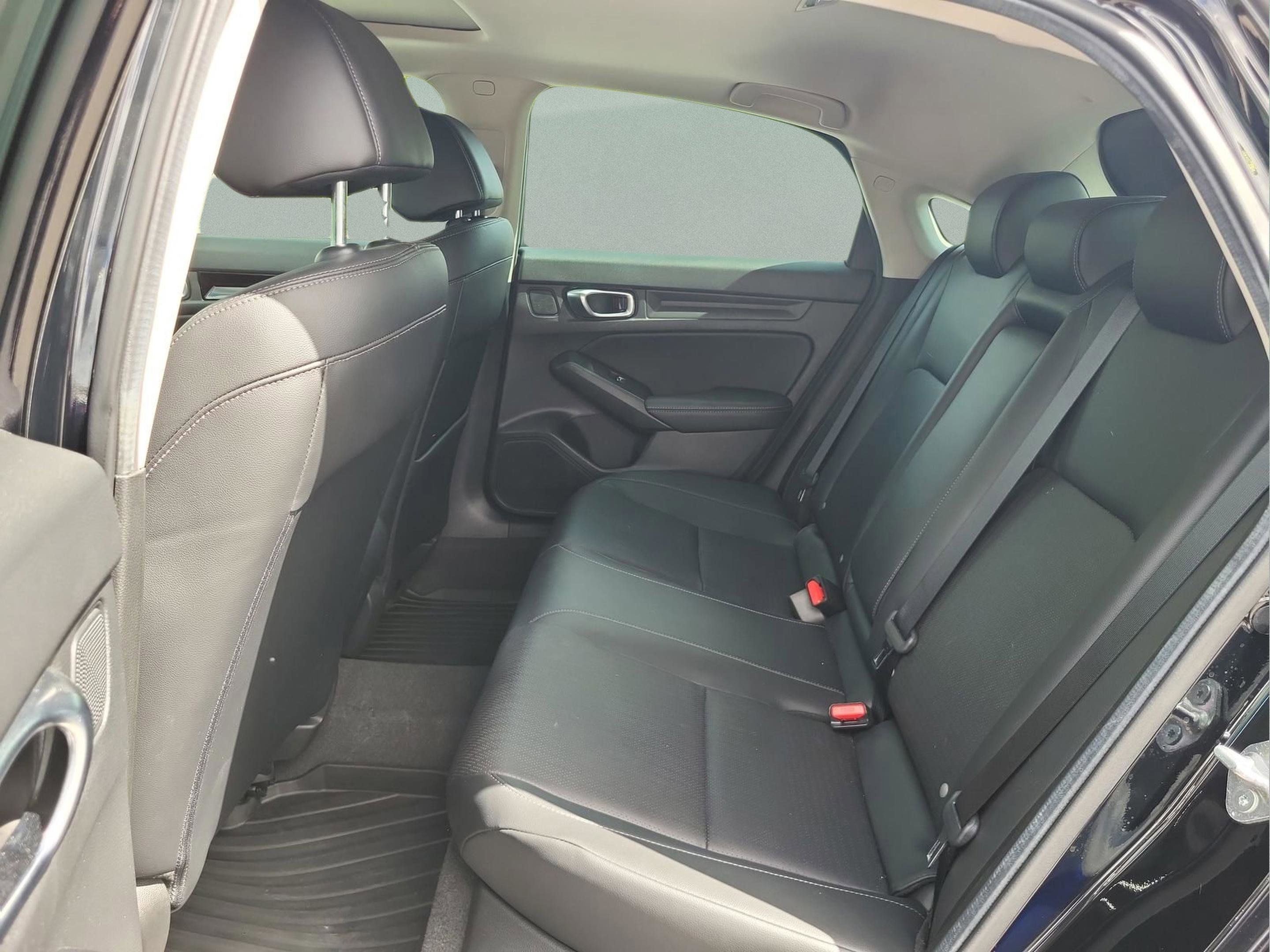 Certified 2024 Honda Civic EX-L image 17