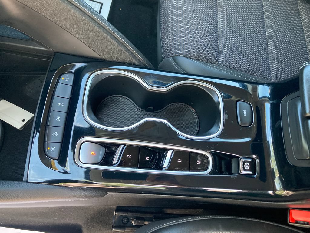 Used 2021 Buick Envision Preferred AWD/4WD image 33