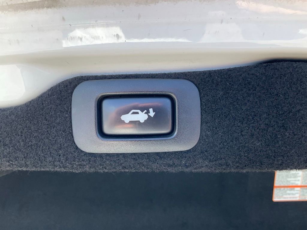 Used 2019 Lexus GS 350 F Sport w/ Preferred Accessory Package image 10