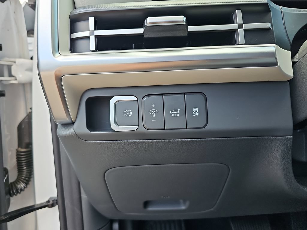 Certified 2025 Hyundai Santa Fe SE FWD image 21