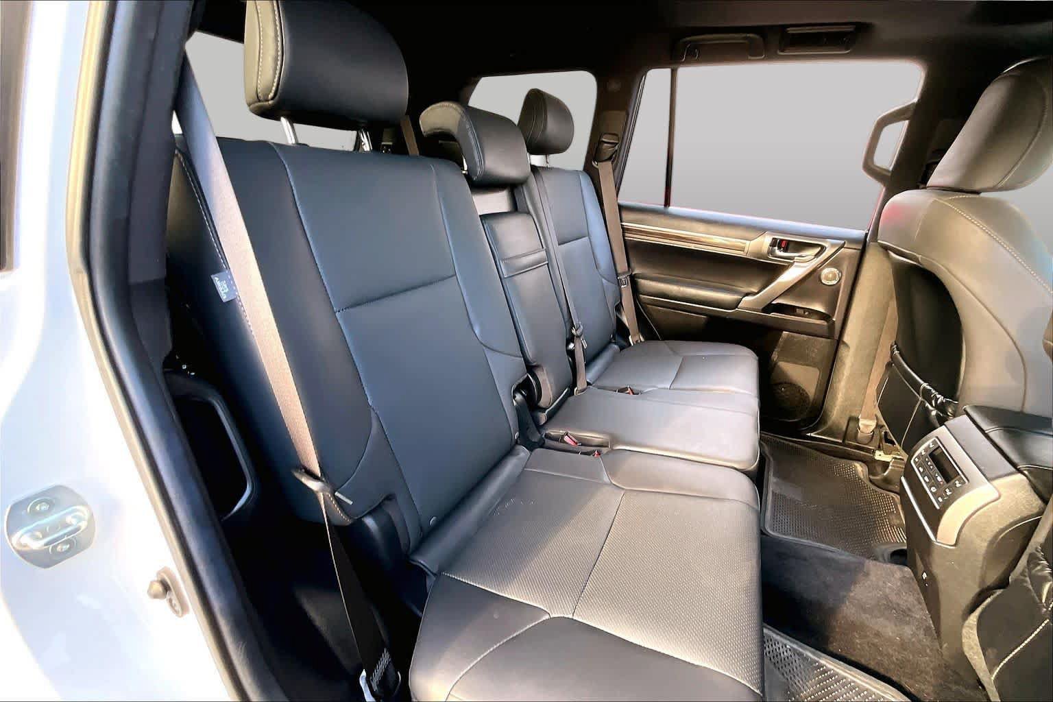 Used 2022 Lexus GX 460 Premium w/ Premium Plus Package AWD/4WD image 20