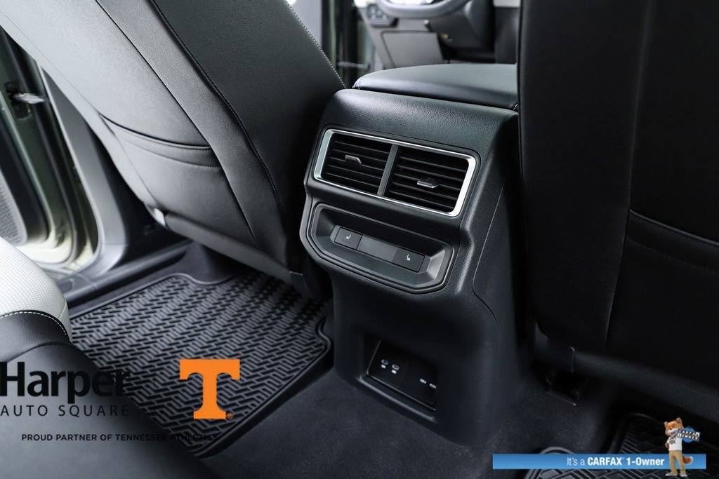 Used 2025 Volkswagen Atlas Cross Sport SEL Premium R-Line image 39