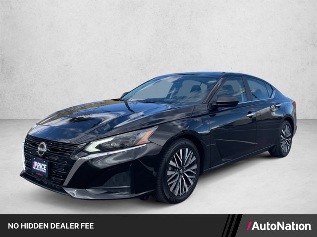 Used 2025 Nissan Altima 2.5 SV
