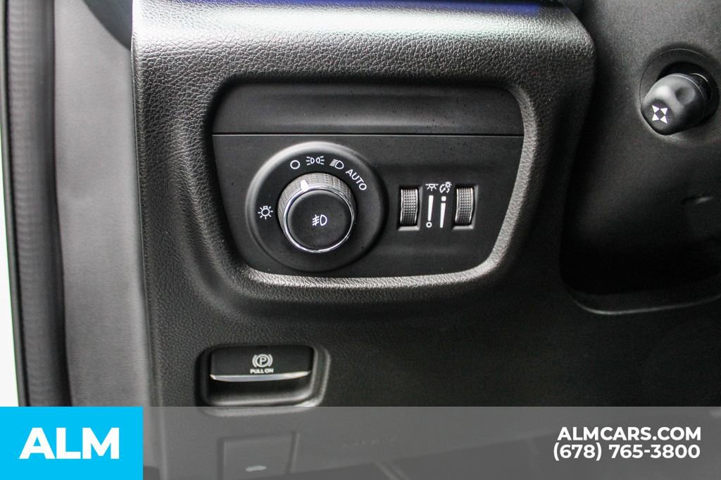 Used 2024 Jeep Grand Cherokee L Summit w/ Advanced Protech Group IV image 31