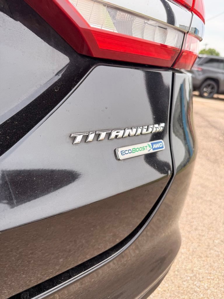 Used 2018 Ford Fusion Titanium AWD/4WD image 15