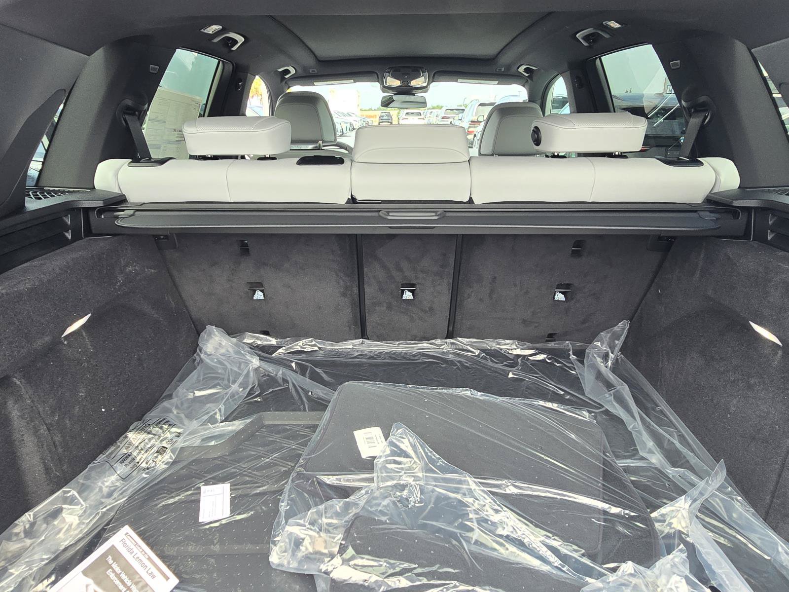 New 2026 BMW X5 sDrive40i w/ M Sport Package RWD image 8