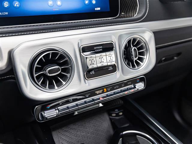 Used 2025 Mercedes-Benz G 550 image 30