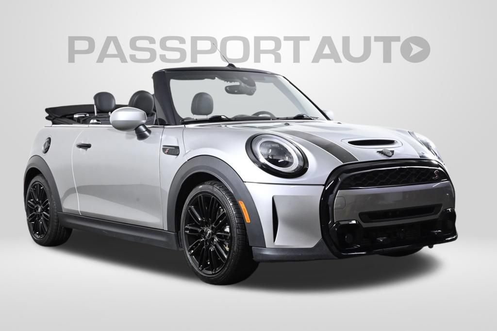 Used 2024 MINI Cooper S FWD image 3