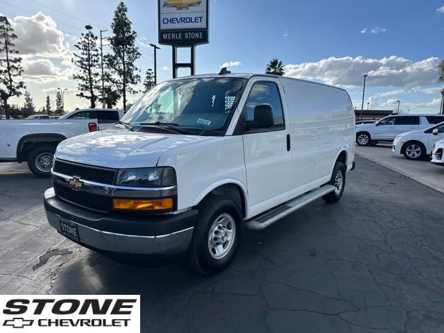Certified 2024 Chevrolet Express 2500 w/ Driver Convenience Package image 4