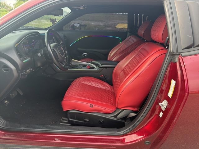 Used 2021 Dodge Challenger SXT w/ Blacktop Package RWD image 9
