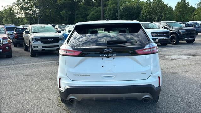 Used 2023 Ford Edge Titanium AWD/4WD image 30
