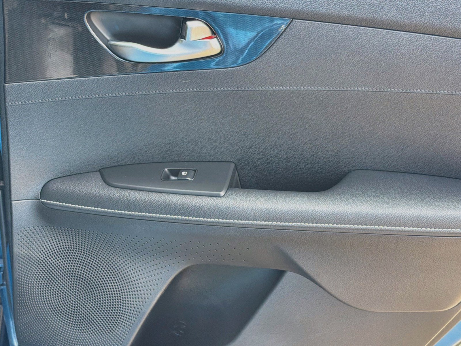 Used 2023 Kia Forte GT-Line FWD image 28