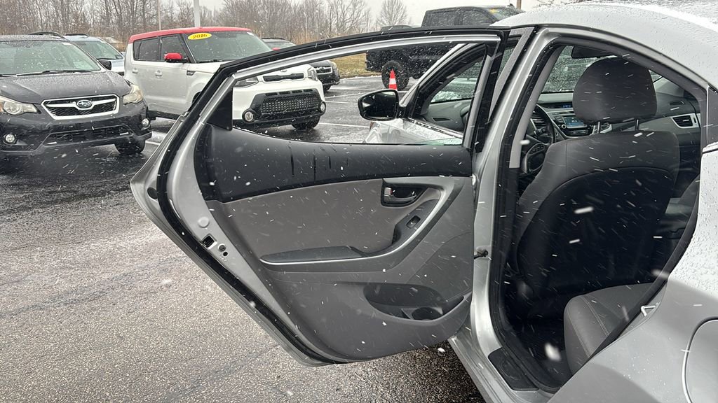 Used 2014 Hyundai Elantra Sport image 28