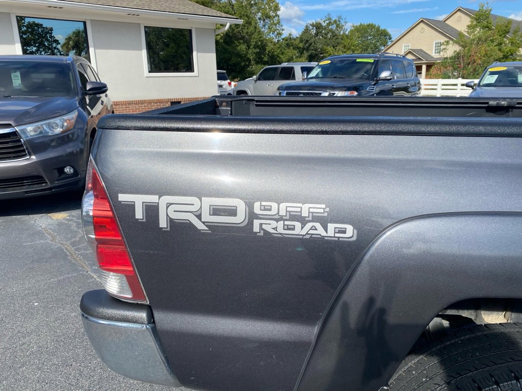 Used 2015 Toyota Tacoma PreRunner w/ TRD Off-Road Package RWD image 15